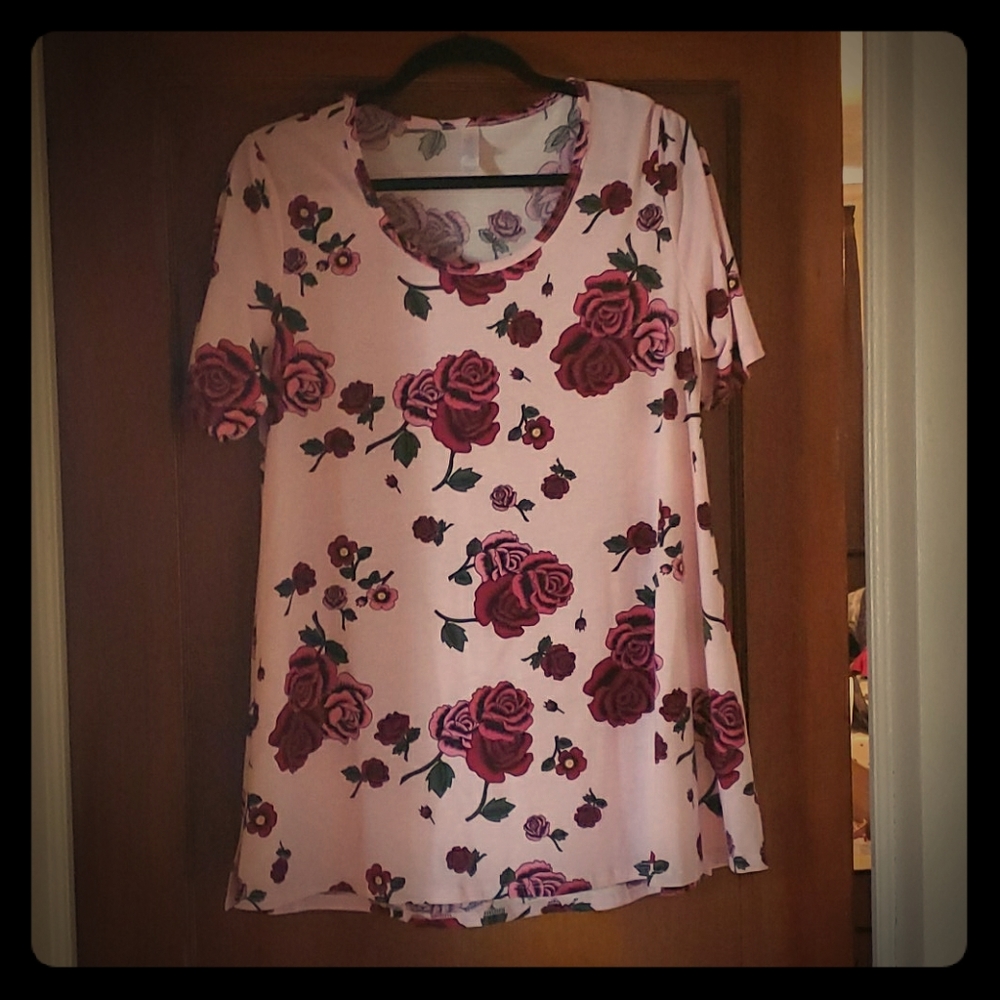 Size M perfect T from LuLaRoe